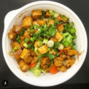 Heathy, vegan, fast lunch can be found at The Flame Broiler in NW Las Vegas. For more vegan options in Las Vegas, visit www.vegansbaby.com